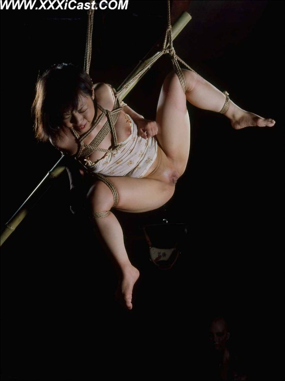 Japanese Rope Bondage Pics 49